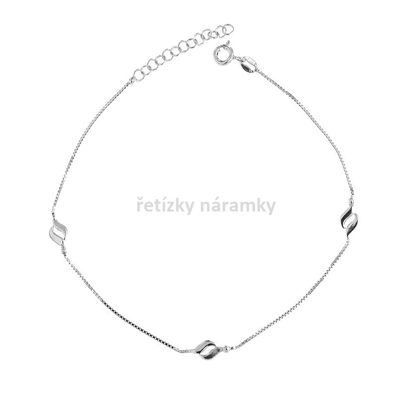 naramek_na_nohu_tri_ozdoby_vlnky_NB5451823