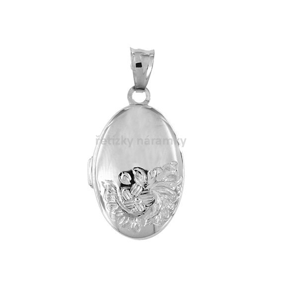 stříbrný medailonek gravírovaný LCS10.jpg